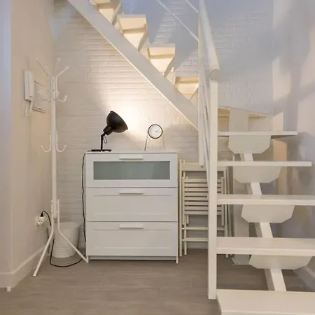 Apartment Castilla Triana Courtyard By Valcambre