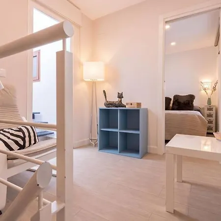 Appartamento Castilla Triana Courtyard By Valcambre Siviglia